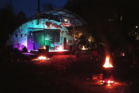 Hörspiele am Lagerfeuer